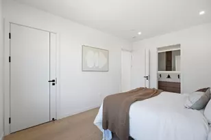 2540 Howard Ave, San Carlos, CA 94070 - Photo 53