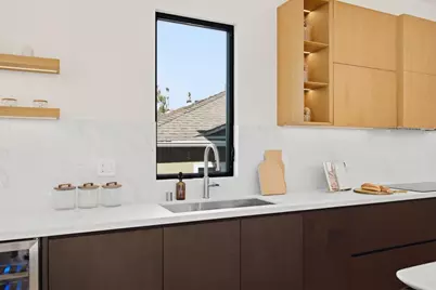 2540 Howard Ave, San Carlos, CA 94070 - Photo 17