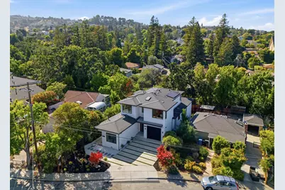 2540 Howard Ave, San Carlos, CA 94070 - Photo 67