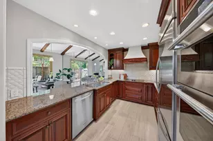 19546 Vineyard Ln, Saratoga, CA 95070 - Photo 7