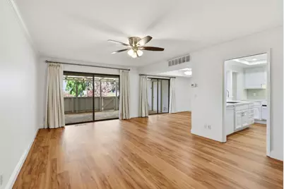 5438 Cribari Grn, San Jose, CA 95135 - Photo 7
