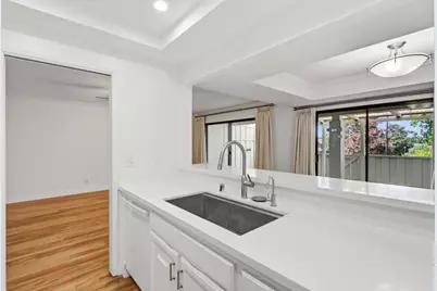 5438 Cribari Grn, San Jose, CA 95135 - Photo 11