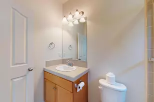 7392 Robinson, Fresno, CA 93737 - Photo 19