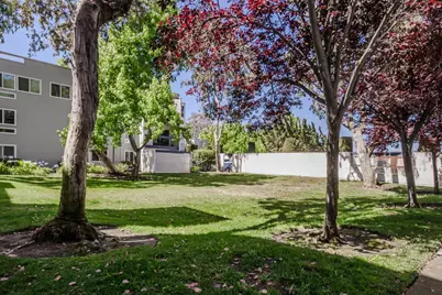 1041 Shell Blvd 11, Foster City, CA 94404 - Photo 19