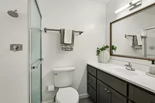1041 Shell Blvd 11, Foster City, CA 94404 - Photo 15