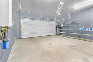 160 San Lorenzo Dr, Hollister, CA 95023 - Photo 29