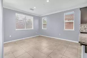 160 San Lorenzo Dr, Hollister, CA 95023 - Photo 5