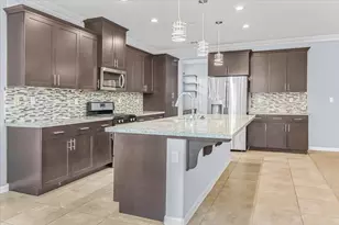 160 San Lorenzo Dr, Hollister, CA 95023 - Photo 3
