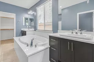 160 San Lorenzo Dr, Hollister, CA 95023 - Photo 11