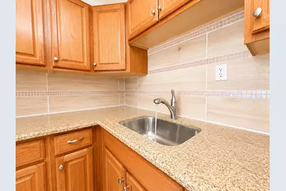 2442 41st Ave, San Francisco, CA 94116 - Photo 9