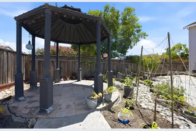 9632 Cherrywood Ct, Gilroy, CA 95020 - Photo 51