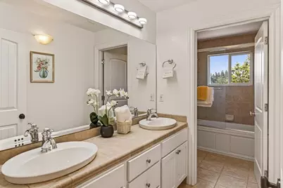 1078 Boranda Ave, Mountain View, CA 94040 - Photo 23