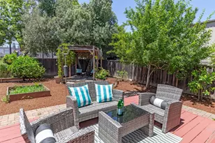 1078 Boranda Ave, Mountain View, CA 94040 - Photo 25