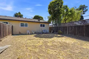 159 Roundtable Dr, San Jose, CA 95111 - Photo 33