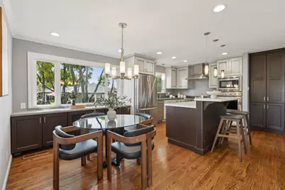 1085 Sunset Dr, San Carlos, CA 94070 - Photo 21