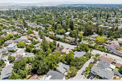 1085 Sunset Dr, San Carlos, CA 94070 - Photo 63