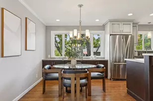 1085 Sunset Dr, San Carlos, CA 94070 - Photo 23
