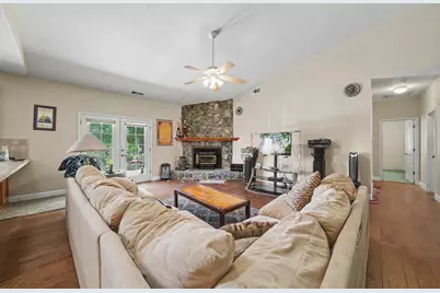11 Duck Creek Ct, Valley Springs, CA 95252 - Photo 13