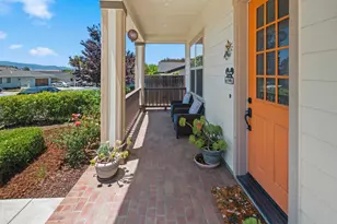 1400 Sawtooth Dr, Hollister, CA 95023 - Photo 7