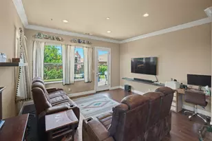 1400 Sawtooth Dr, Hollister, CA 95023 - Photo 21
