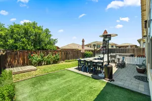 1400 Sawtooth Dr, Hollister, CA 95023 - Photo 37