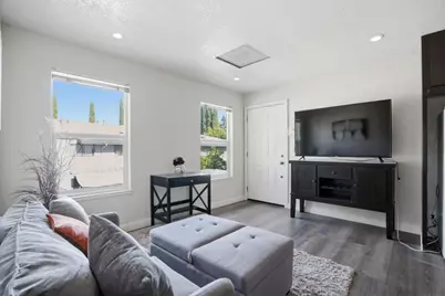 1131 Luchessi Dr, San Jose, CA 95118 - Photo 9