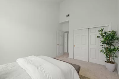 13 Charthouse Ln, Foster City, CA 94404 - Photo 11
