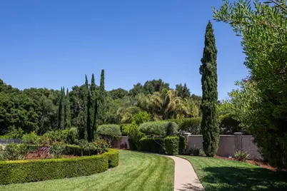 96 Heather Dr, Atherton, CA 94027 - Photo 27