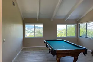 60 Franks Dr, Hollister, CA 95023 - Photo 11