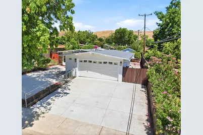 170 S Gadsden Dr, Milpitas, CA 95035 - Photo 27
