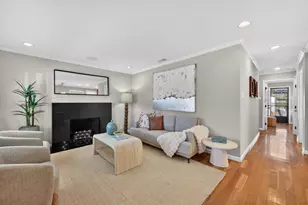 912 Montgomery St, San Carlos, CA 94070 - Photo 3