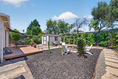 912 Montgomery St, San Carlos, CA 94070 - Photo 25