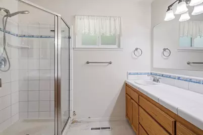 130 Caliente Dr, Scotts Valley, CA 95066 - Photo 33