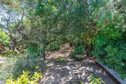 117 Club Dr, San Carlos, CA 94070 - Photo 23