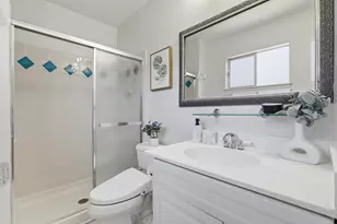 1142 Viscaino Ave, Sunnyvale, CA 94086 - Photo 27