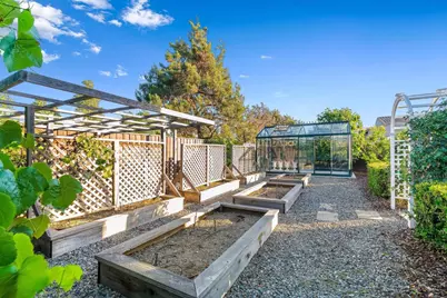 19011 Clayton Ave, Morgan Hill, CA 95037 - Photo 35