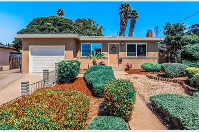 1072 Carson St, Seaside, CA 93955 - Photo 1