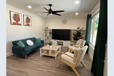725 W Rialto Ave, Fresno, CA 93705 - Photo 3
