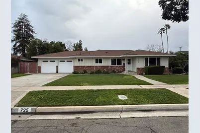 725 W Rialto Ave, Fresno, CA 93705 - Photo 1