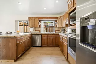 6099 Larchmont Dr, San Jose, CA 95123 - Photo 7