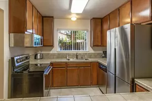 103 Mission Dr, East Palo Alto, CA 94303 - Photo 11