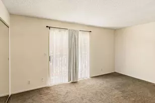 103 Mission Dr, East Palo Alto, CA 94303 - Photo 21