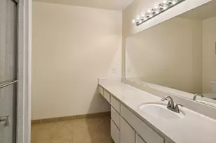 103 Mission Dr, East Palo Alto, CA 94303 - Photo 17