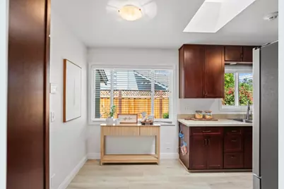 2802 Sycamore Way, Santa Clara, CA 95051 - Photo 13
