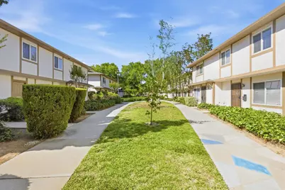 194 Oakbrook Cir, San Jose, CA 95139 - Photo 35