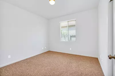 1149 Bellflower Way, Los Banos, CA 93635 - Photo 17