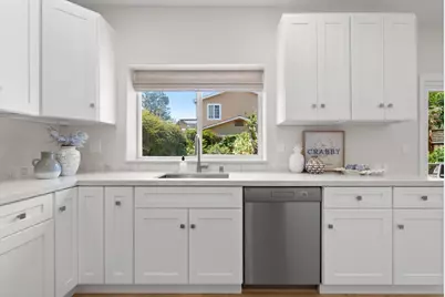 203 Washburn Ave, Capitola, CA 95010 - Photo 23