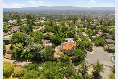 16219 Highland Dr, San Jose, CA 95127 - Photo 27