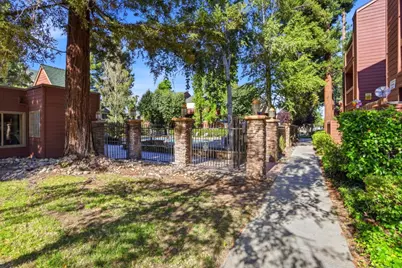 1211 Yarwood Ct, San Jose, CA 95128 - Photo 21