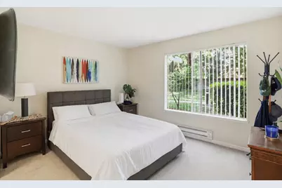 1211 Yarwood Ct, San Jose, CA 95128 - Photo 11